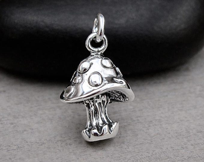 Spotted Mushroom Charm, Sterling Silver 3D Mushroom Charm for Necklace or Bracelet, 925 Shroom Pendant, Mushroom Gift Jewelry