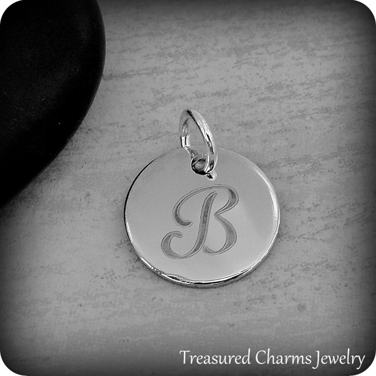 Alphabet 'B' Charm In Sterling Silver - The Perfect Keepsake Gift - Foto 10