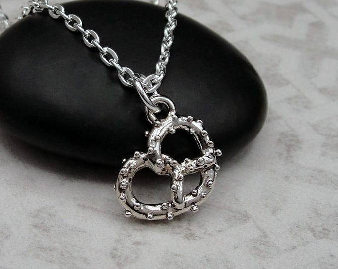 Pretzel Necklace, Silver Pretzel Charm Necklace, Soft Pretzel Charm, Pretzel Twist Charm, 3D Pretzel Pendant, Pretzel Gift, Pretzel Jewelry