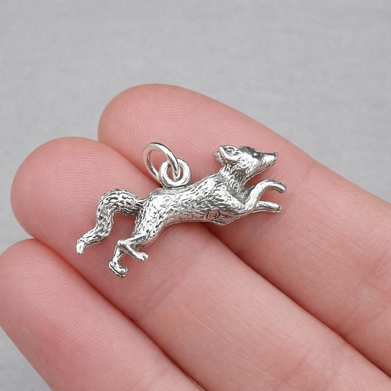 Running Fox Charm, Silver Fox Charm for Necklace or Bracelet, Coyote Charm, Coyote Necklace, Wild Animal Charm, Wildife Charm, Fox Gift image 3