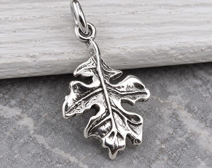 Oak Leaf Charm, 925 Sterling Silver Oak Leaf Pendant, Fall Leaf Necklace, Autumn Pendant, Tree Charm, Nature Jewelry