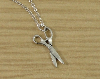 Retro Women Hairdresser Scissor Pendant Bib Chain Necklace Silver Plated Jewelry Retro Women Hairdresser Scissor Pendant Bib Chain Necklace Silver Plated Jewelry