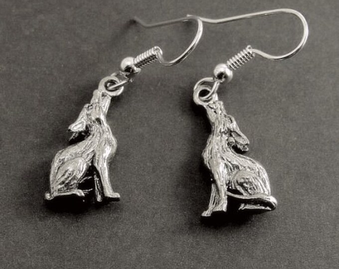 Howling Coyote Wolf Earrings, Silver Plated