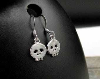 Tiny Skull Earrings, Silver Plated Skull Dangle Earrings, Skeleton Earrings, Goth Dangle Earrings, Halloween Themed Earrings, Goth Jewelry