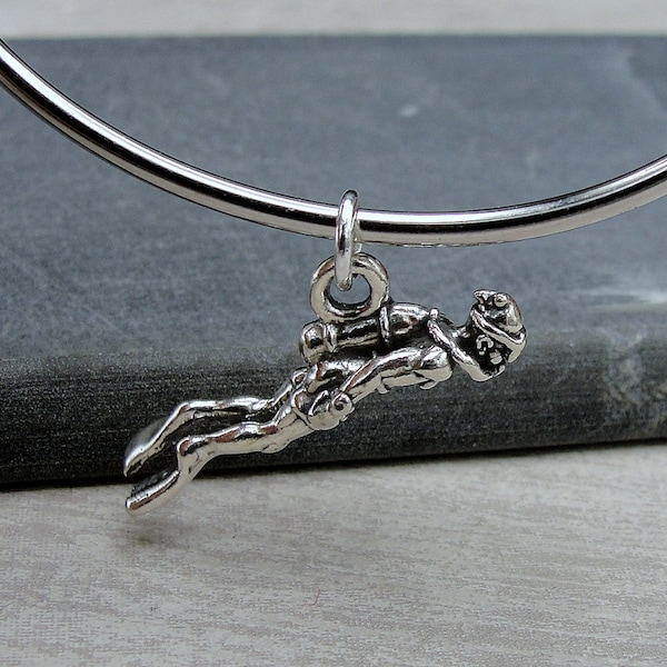 Scuba Diver Charm, 925 Sterling Silver 3D Scuba Charm for Necklace or Bracelet, Deep Sea Diver Charm, Snorkeling Charm, Scuba Diving Gift