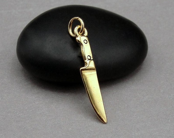 Miniature Knife Charm, Gold Knife Charm for Necklace, Chef Charm, Baking Charm Jewelry, Carving Knife Charm, Gift for Chef, Gift for Baker