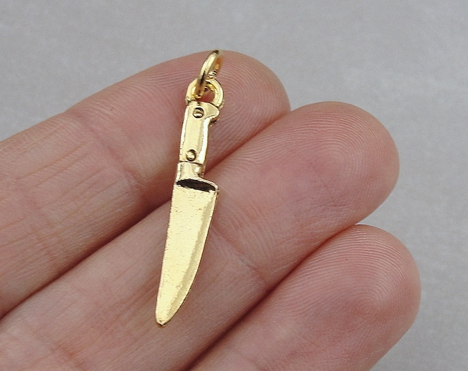 Miniature Knife Charm, Gold Knife Charm for Necklace, Chef Charm, Baking Charm Jewelry, Carving Knife Charm, Gift for Chef, Gift for Baker