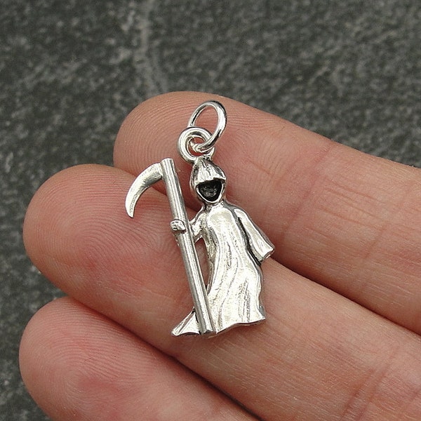 Grim Reaper Charm, Silver Grim Reaper Necklace Charm, Halloween Charm, Angel of Death Charm, Soul Reaper Charm, Grim Reaper Jewelry Gift