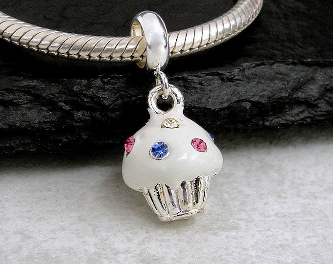 Vanilla Cupcake European Dangle Bead Charm, Silver Cupcake Charm, Cupcake with Sprinkles Charm, Baking Charm, Bakery Charm, Gift for Baker