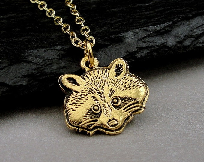 Raccoon Necklace, Gold Raccoon Charm Necklace, Raccoon Jewelry, Raccoon Charm, Raccoon Gift, Wildlife Animal Charm, Nature Lover Gift