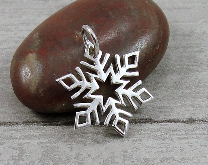 Sterling Silver Snowflake Charm, Snowflake Pendant, Snowflake Jewelry, Winter Charm, Winter Pendant, Christmas Jewelry