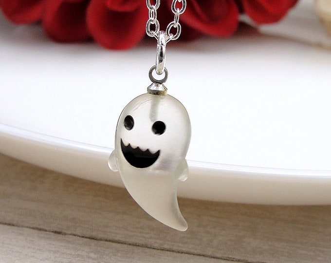 Ghost Necklace, White Resin Ghost Charm, Halloween Ghost Pendant, Spooky Ghost Halloween Charm, Haunted Halloween Ghost Ghoul Jewelry