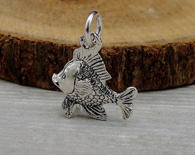 Tropical Fish Charm, Silver Fish Charm for Necklace or Bracelet, Goldfish Charm, Aquarium Charm, Pet Fish Charm, Fishing Charm, Fish Jewelry