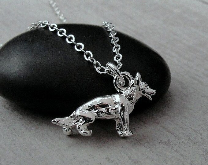 German Shepherd Necklace, Silver Plated German Shepherd Charm Necklace, Puppy Dog Charm Necklace, Dog Lover Charm, German Shepherd Gift