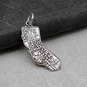 California Charm, 925 Sterling Silver California State Charm, California Shaped Charm, California Necklace Charm, California Souvenir Charm