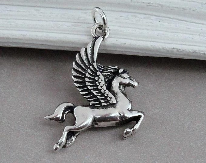 925 Sterling Silver Pegasus Charm, Flying Horse Charm, Pegasus Pendant, Magic Horse Charm, Fantasy Charm, Fairytale Charm, Pegasus Gift