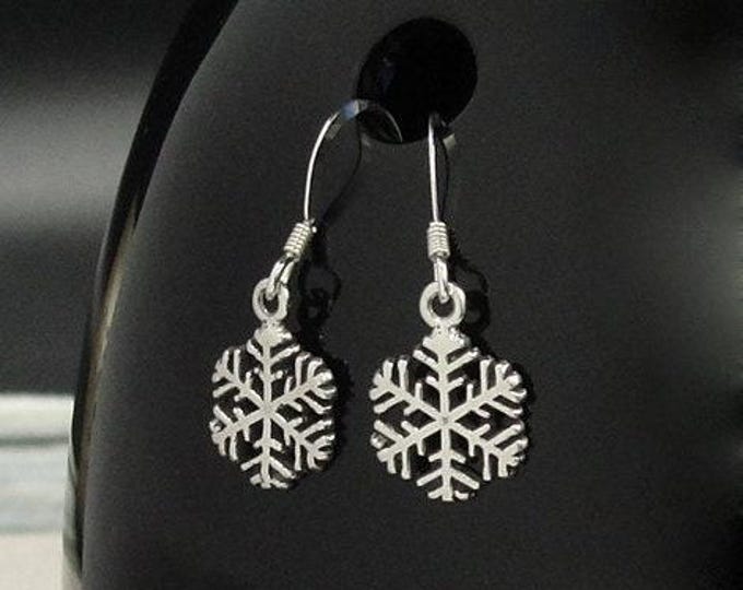 Snowflake Earrings, 925 Sterling Silver Snowflake Dangle Earrings, Winter Jewelry, Christmas Earrings, Silver Snowflake Dangles