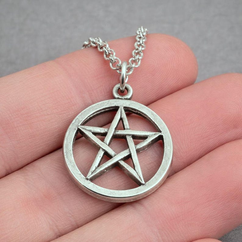 Pentagramm Halskette, Silber Pentakel Charme, Pentagramm Anhänger, Goth Wicca Pagan Schmuck Bild 2