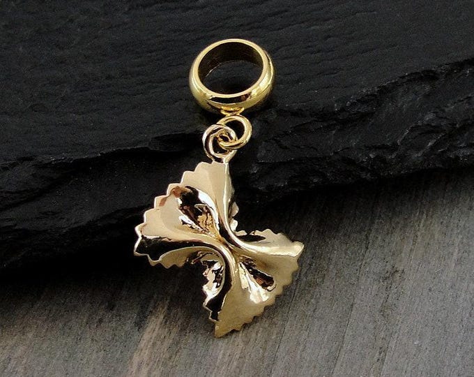 Farfalle Pasta Charm, Gold Bowtie Pasta European Dangle Charm, Bow Tie Pasta Charm, Pasta Gift, Pasta Pendant, Pasta Jewelry