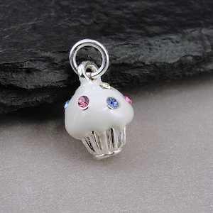 Vanilla Cupcake Charm, Silver Plated Vanilla Cupcake Necklace Charm, 3D Cupcake Charm, Cupcake with Sprinkles Charm, Sweet Treat Charm