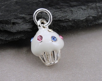 Vanilla Cupcake Charm, Silver Plated Vanilla Cupcake Necklace Charm, 3D Cupcake Charm, Cupcake with Sprinkles Charm, Sweet Treat Charm