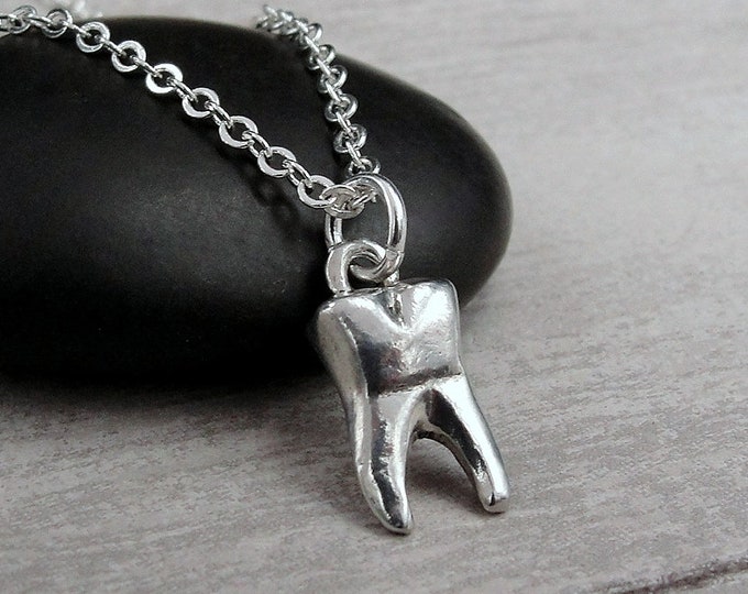 Tooth Necklace, Silver 3D Tooth Charm Necklace, Denist Charm, Dentist Necklace, Tooth Pendant, Gift for Dentist, Dental Hygienist Gift