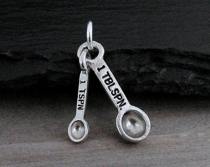 Silver Measuring Spoons Charm, 3D Spoon Charm, Tablespoon Charm, Teaspoon Charm, Kitchen Charm, Baking Charm, Cooking Charm, Culinary Gift