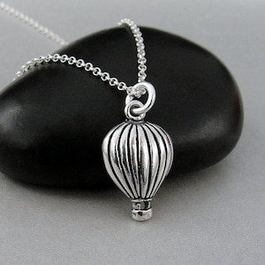 Sterling Silver Hot Air Balloon Necklace, 925 Silver Hot Air Balloon Charm, Ballooning Charm, Balloon Jewelry, Balloon Ride Charm Necklace