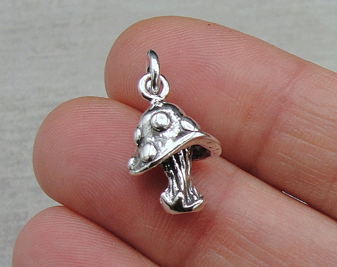 Spotted Mushroom Charm, Sterling Silver 3D Mushroom Charm for Necklace or Bracelet, Shroom Charm, Mushroom Gift, Mushroom Jewelry