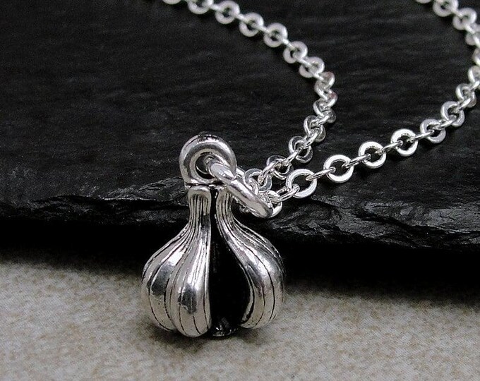 Tiny Garlic Bulb Necklace, Silver Plated 3D Garlic Charm Necklace, Garlic Clove Necklace, Ward off Vampires Charm, Garlic Gift Jewelry