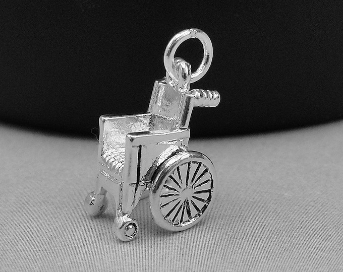 Silver Wheelchair Charm, Hospital Charm, Rehabilition Charm, Medical Charm Jewelry, 3D Wheelchair Pendant, Bracelet Charm