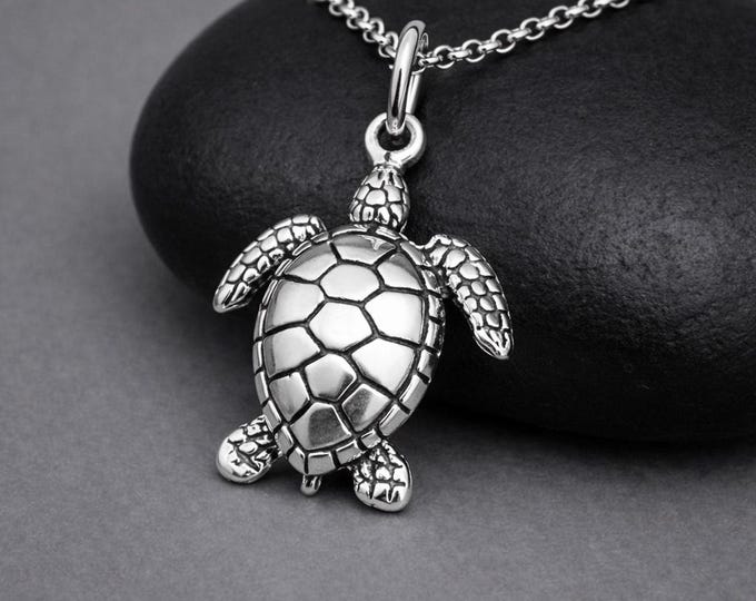 Sea Turtle Necklace, 925 Sterling Silver Tortoise Charm on a Silver Cable Chain, Ocean Beach Pendant, Nautical Jewelry Gift