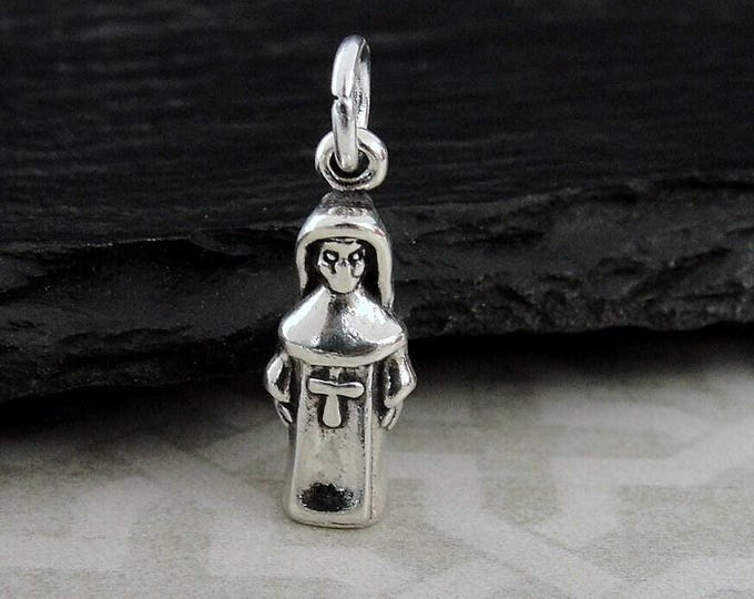 Sterling Silver Nun Charm, 3D Nun Pendant, Religious Charm, Faith Prayer Charm, Bracelet Charm, Necklace Charm
