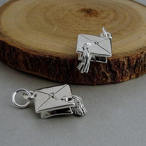 Graduation Charm, 3D Graduation Cap Charm for Necklace or Bracelet, Silver Plated Grad Cap Charm, Graduation Gift, Graduation Jewelry