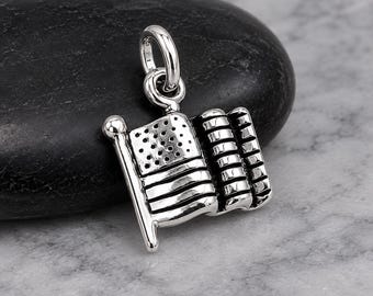 American Flag Charm, 925 Sterling Silver USA Flag Charm for Necklace or Bracelet, Patriotic Charm, USA Charm, American Flag Gift Jewelry