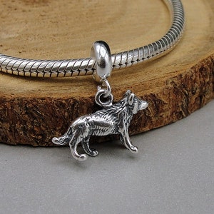 Sterling Silver Wolf Dangle Bead Charm, Wolf European Charm, 925 3D Wolf Charm, SIberian Husky Charm, Bracelet Charm, Large Hole Bead