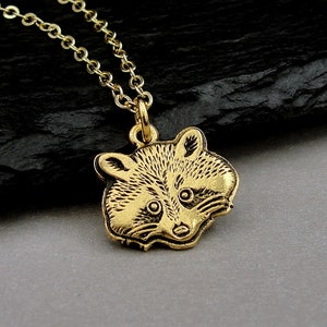 Raccoon Necklace, Gold Raccoon Charm Necklace, Raccoon Jewelry, Raccoon Charm, Raccoon Gift, Wildlife Animal Charm, Nature Lover Gift