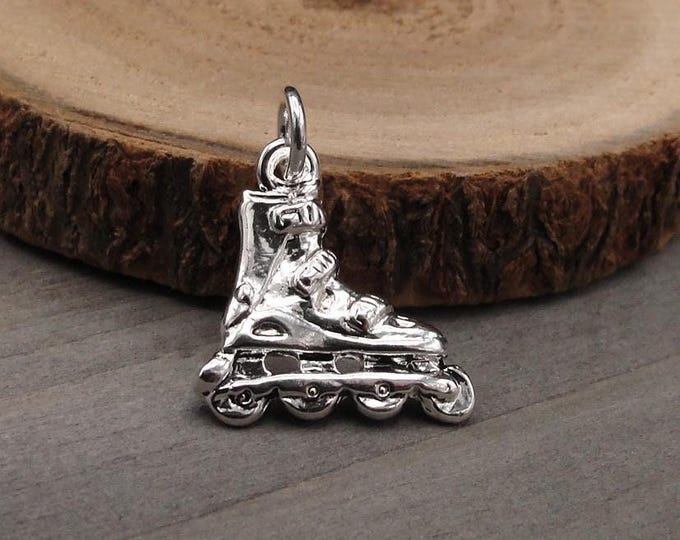 Inline Skate Charm, Silver Rollerblade Charm for Necklace or Bracelet, Inline Skates Charm, Blading Charm, Skater Charm, Roller Hockey Charm