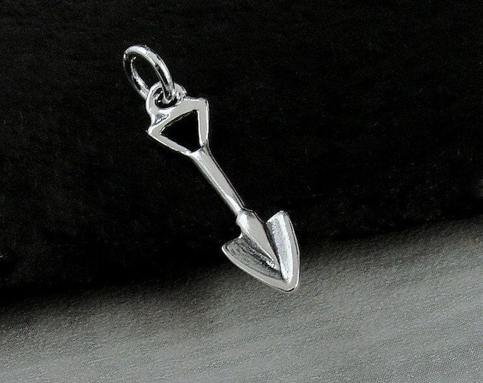 925 Sterling Silver Garden Shovel Charm, Gardening Charm, Gardener Gift Charm, Garden Spade Charm, Gardening Gift Jewelry
