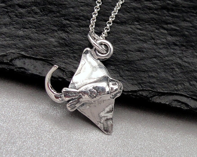 Stingray Necklace, Sterling Silver Stingray Charm Necklace, Manta Ray Necklace, Manta Ray Charm, Sea Ray Necklace, Ocean Beach Necklace