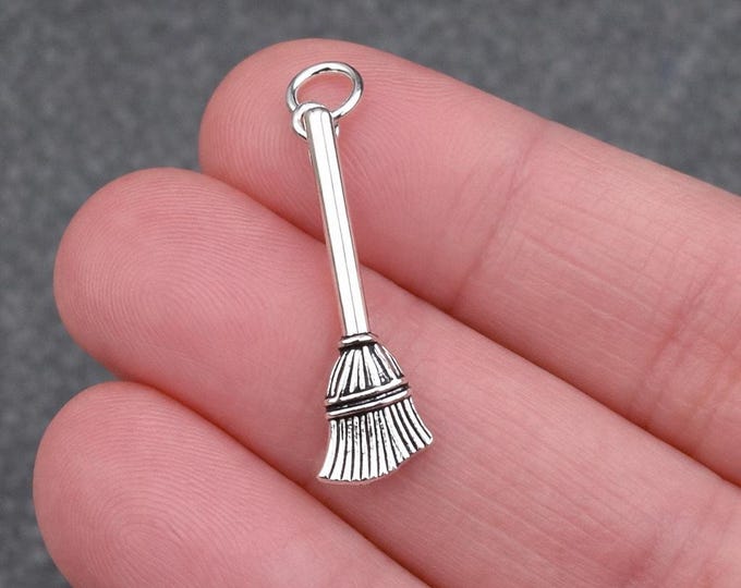 Silver 3D Witch's Broom Charm for Necklace or Bracelet, Broomstick Pendant, Halloween Charms