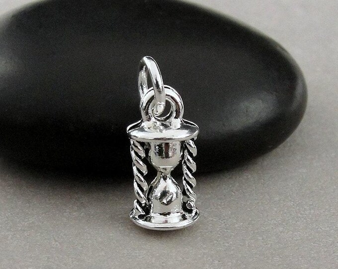 Hourglass Charm, Silver Sand Timer Charm for Necklace or Bracelet, Sandglass Charm, Egg Timer Charm, Timepiece Charm Jewelry