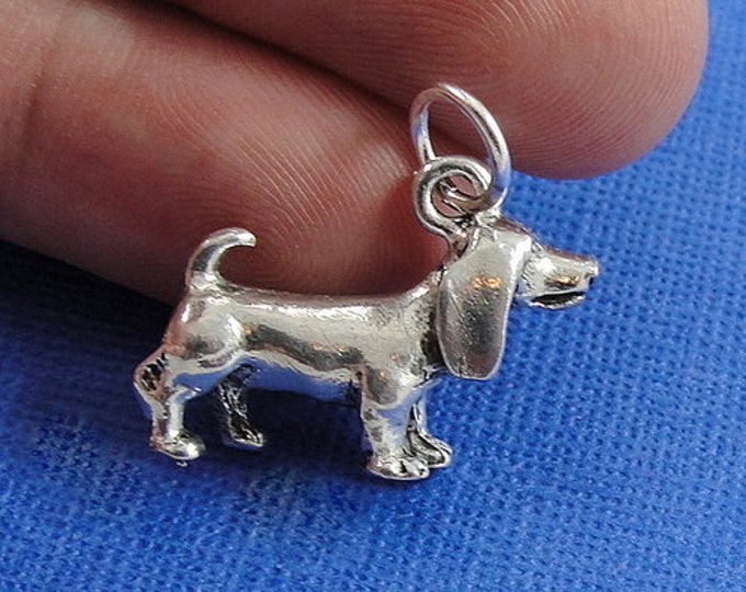 Basset Hound Charm - Silver Plated Basset Hound Charm for Necklace or Bracelet