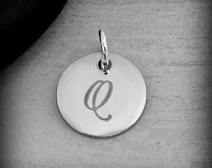 Stainless Steel Letter Q Charm, Silver Engraved Letter Q Round Disc Initial Charm, Cursive Q Charm, Engraved Alphabet Script Font Pendant