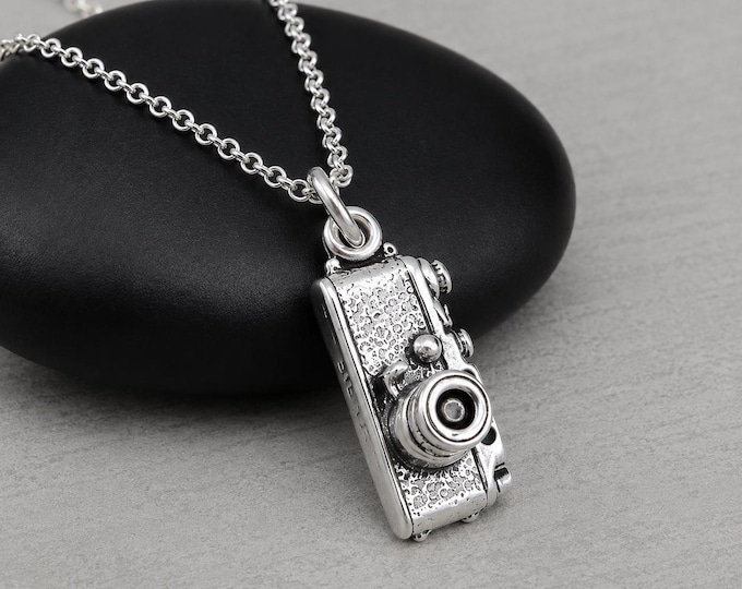 925 Sterling Silver Digital Camera Necklace, 3D Camera Charm Necklace, Photographer Charm Necklace, Photographer Gift, Photographer Jewelry