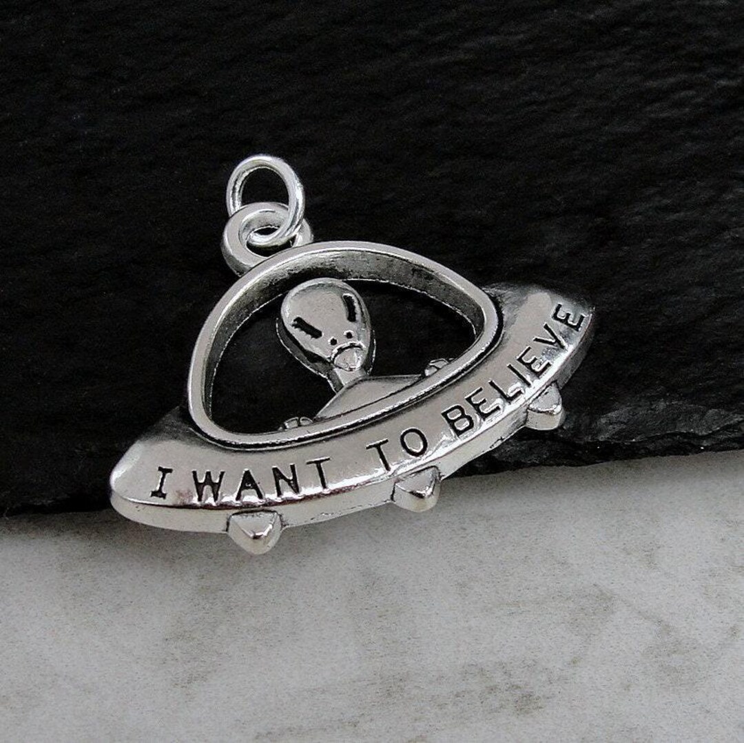 UFO Charm, Silver Alien Spaceship Charm for Necklace, Alien Charm ...