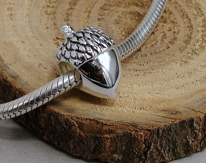 Acorn European Charm, Silver Acorn Large Hole Bead, Acorn Big Hole Bead, Fall Autumn Charm, 3D Acorn Charm, Acorn Spacer Bead, Acorn Jewelry