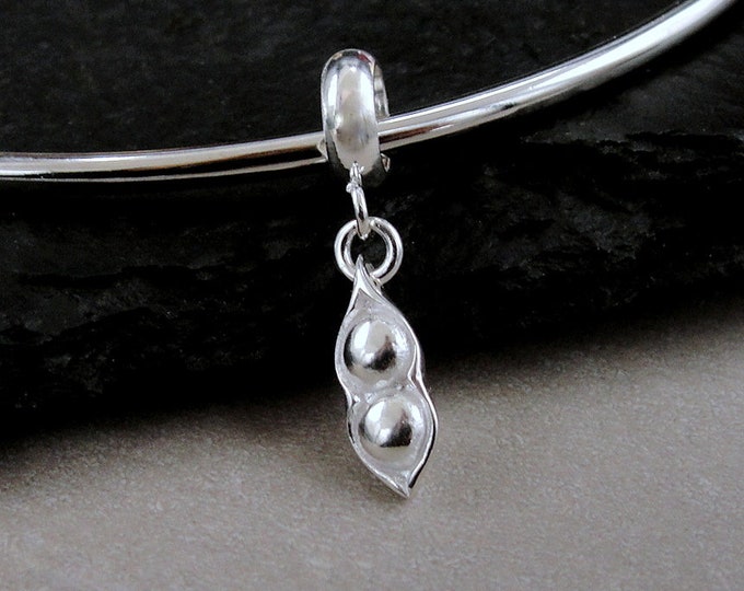 925 Sterling Silver Peapod Dangle Bead Charm, Two Peas in a Pod European Charm, Friendship Charm, Bracelet Charm, Large Hole Bead
