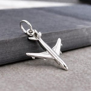 Breloque avion, Breloque de collier avion 3D en argent sterling 925, Breloque avion à réaction, Breloque Boeing 747, Breloque pilote, Breloque hôtesse de l'air