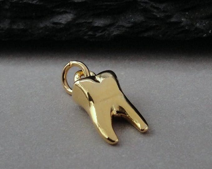 Gold Tooth Charm, Gold 3D Tooth Charm for Necklace or Bracelet, Molar Charm, Tooth Pendant, Dentist Themed Charm, Gift for Dental Hygienist
